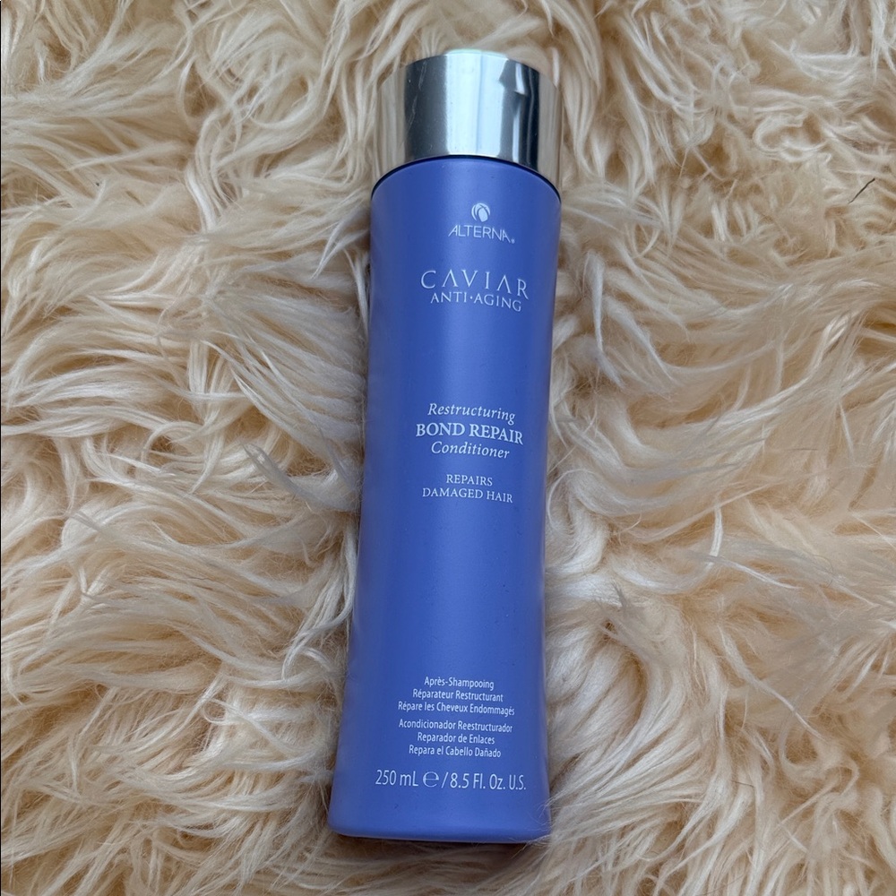 Alterna Caviar Restructuring Bond Repair Conditioner - Blue